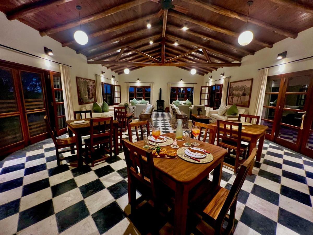 Estancia Iberá Colonia Carlos Pellegrini  Exterior foto