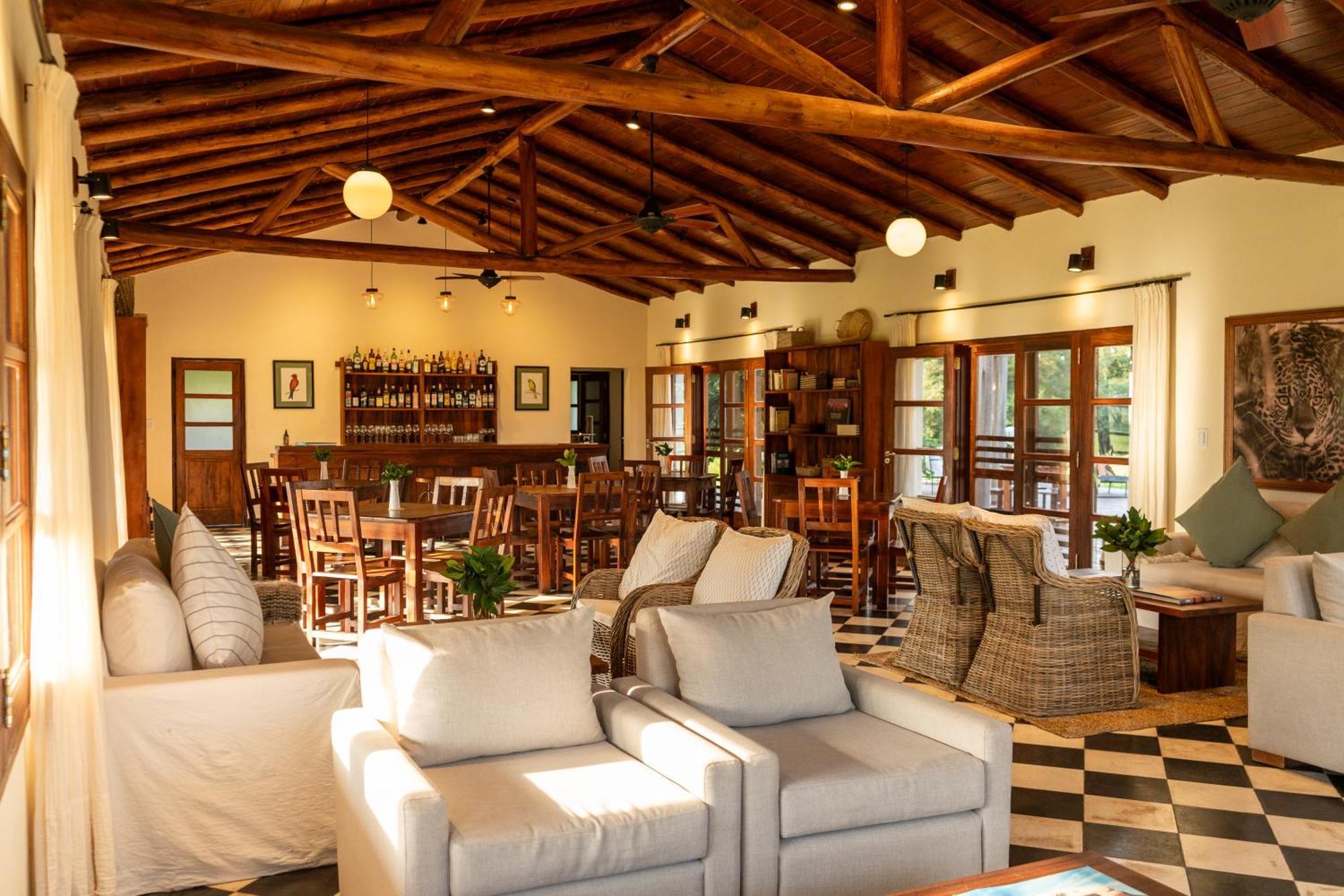 Estancia Iberá Colonia Carlos Pellegrini  Exterior foto